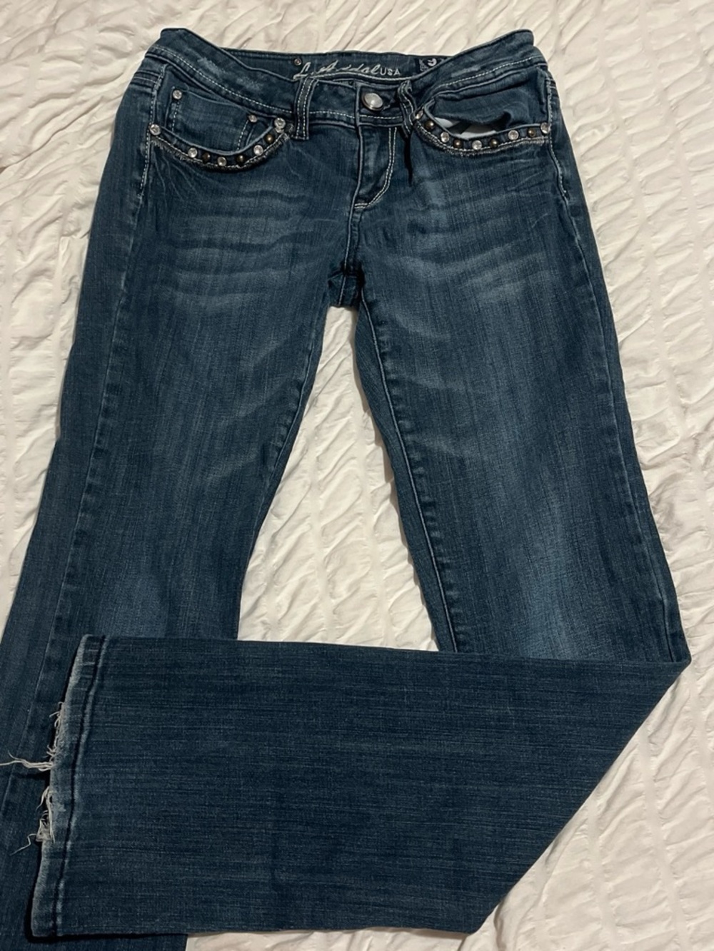 Stud-Trim Dark Blue Women’s Jeans